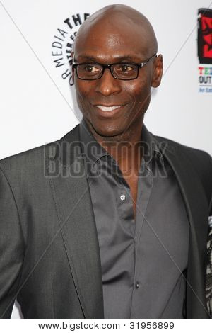 LOS ANGELES - APR 12: Lance Reddick arriva alla Warner Brothers 