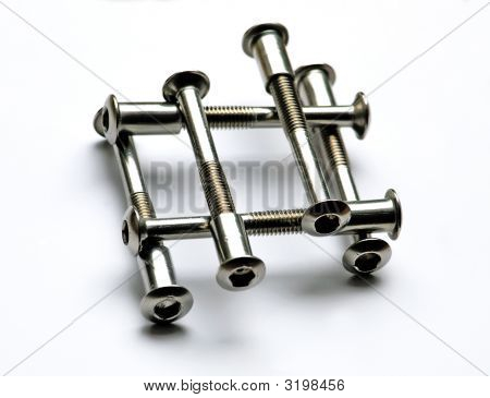 Šroub