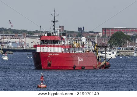 New Bedford, Massachusetts, Usa - August 30, 2019: Surveying And Seafloor Mapping Vessel Fugro Enter