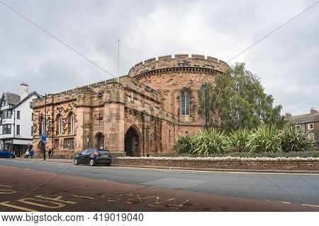 Carlisle, Cumbria, Uk, August 2020 - Carlisle Citadel, Old Courthouse, Carlisle, Cumbria, Uk