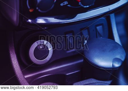 Novosibirsk, Russia - April 25 2021: Nissan Terrano, Close-up Of The 4wd, 2 Wd Buttons Under Pink Ne