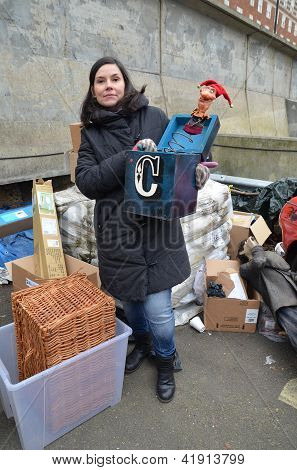 Requisiten aus dem London Dungeon gehen zum Verkauf in Pimlico Markt im Zentrum von London 3. Februar 2013
