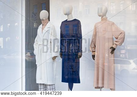 Mannequins Women's Spring Collection On The Window Of The Fashionable Women's Clothing Boutique 