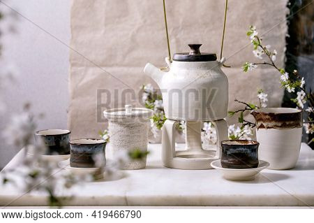 White And Black Handmade Ceramic Teapot For Tea Ceremony