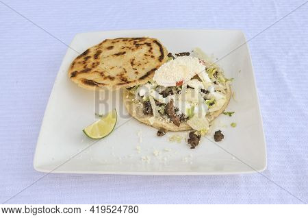 Delicious Mexican Cuisine Known As The Gordita