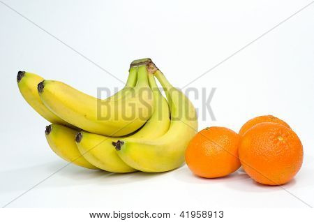 Naranjas y Bananas