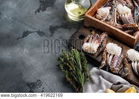 Fresh Blue Swimming Crab Meat Set, On Gray Background, Top View Flat Lay , With Copyspace  And Space