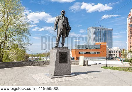 Samara, Russia - May 4, 2021: Monument To The Dmitriy Kozlov, Famous Soviet Rocket Creator And Space
