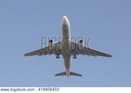 Istanbul, Turkey - February 27, 2021: Turkish Airlines Cargo Airbus A330-243f (cn 1550) Landing To I