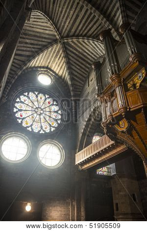 Cathedral Of Embrun, Interior