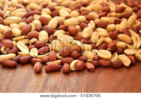 Plain & Salty Peanuts