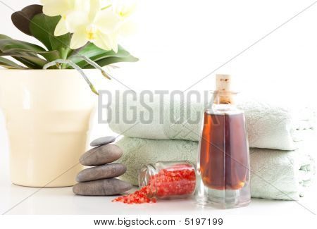 Orchied, masážní kameny a ručníky