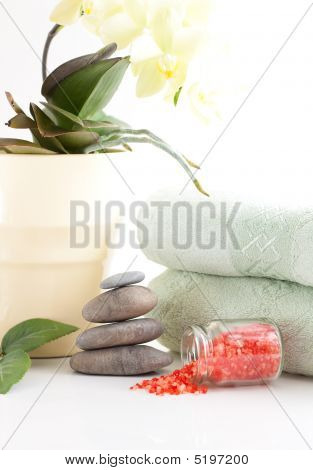 Orchied, masážní kameny a ručníky