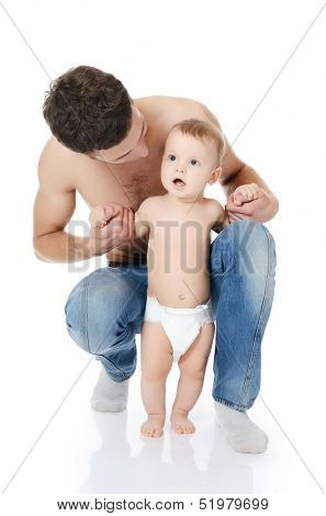 the portrait young daddy and the baby