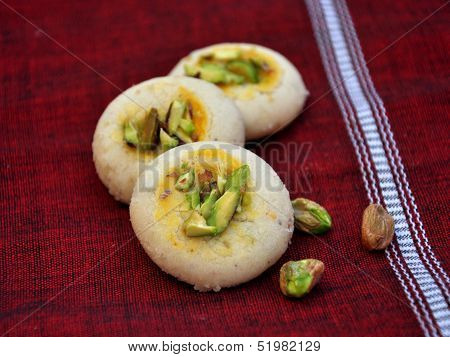 Nan Khatai