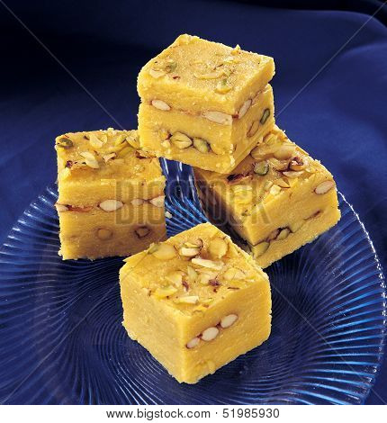 Pateesa Cubes Closeup