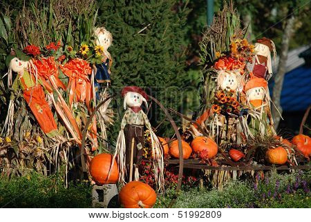 scarecrown family get together