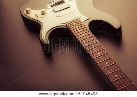 Electric guitar