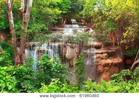 Huay Mae Kamin Waterfall