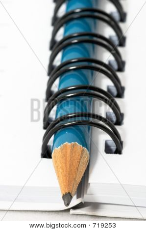 leeren Sie leere Ring, Spiral Notepad, blau bleistift