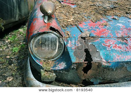 Automobile
