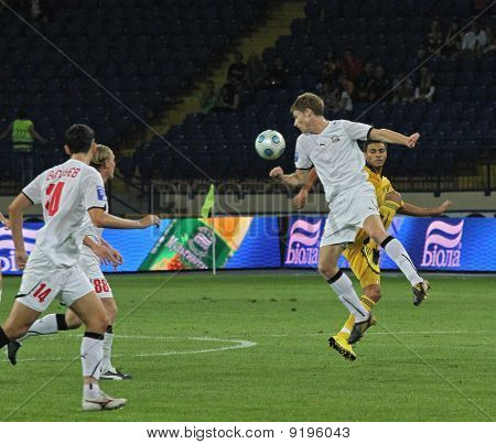 Metalist Vs. Krivbass fotbalové utkání