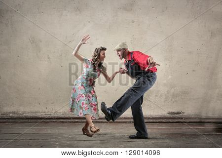 Dancing people