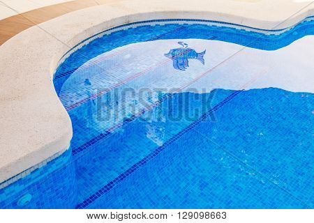 Outdoor swimming pool with steps
