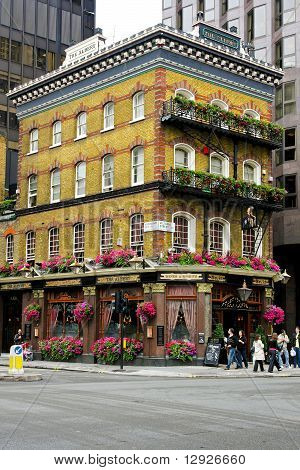 London Albert Pub
