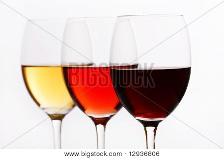 três cores de vinho