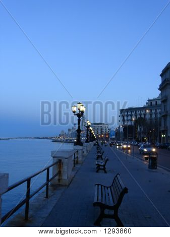 Город Бари - Италия