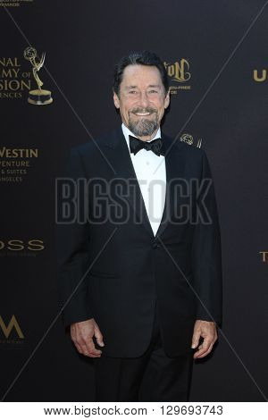 LOS ANGELES - APR 29: Peter Cullen at The 43rd Daytime Creative Arts Emmy Awards at the Westin Bonaventure Hotel on April 29, 2016 in Los Angeles, CA