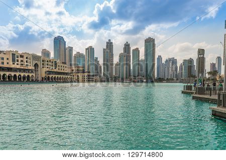 Commercial Centre Souk Al Bahar, Dubai