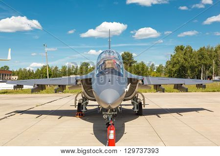 Fighter Yak-130