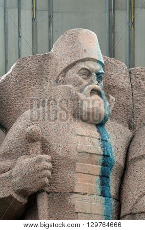 KIEV,UKRAINE - MAY 15, 2016: Ukrainian vandalism.Broken nose on Monument to Reunion of Ukraine and Russia in Kiev, Ukraine (ukrainian nazionalists have tradition to vandalise monuments). Kiev. Ukraine