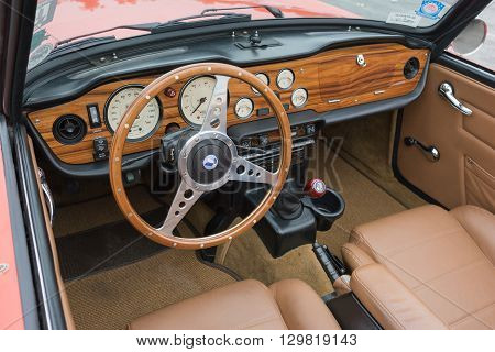 Triumph Tr6 Convertible Interior