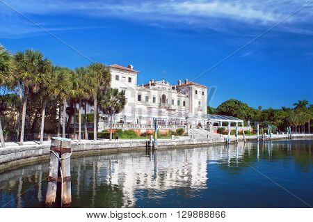 MIAMI BEACH, UNITED STATES - FEBRUARY 8: People walk and relax at the Villa Vizcaya Museum on 8th of February, 2016 in Miami Beach.
