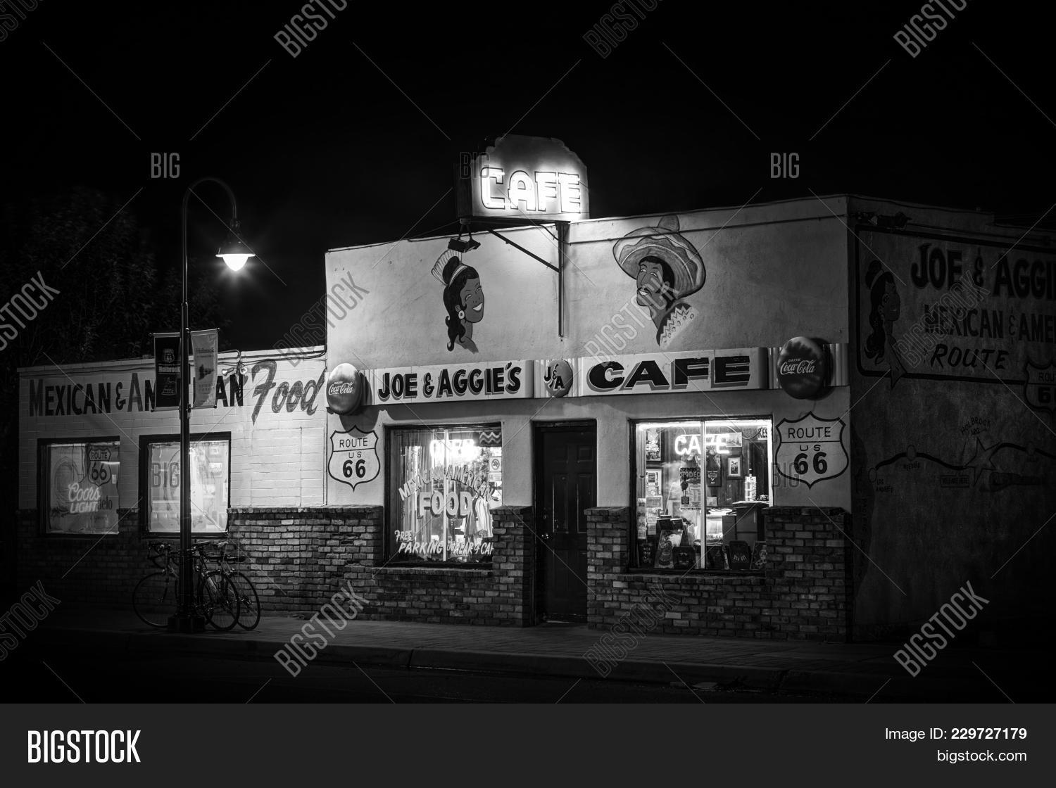 Holbrook, Arizona Usa Image & Photo (Free Trial) Bigstock
