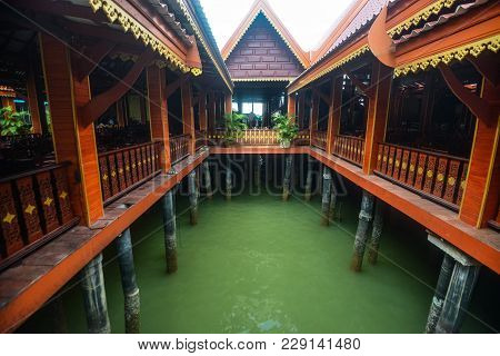 Canoeing At Koh Hong Islandphang-nga, Thailand Thailand 21 May 2017 : Koh Panyee Settlement Built On