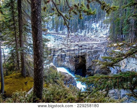 Sunwapta Falls, Jasper National Park, Alberta, Canada