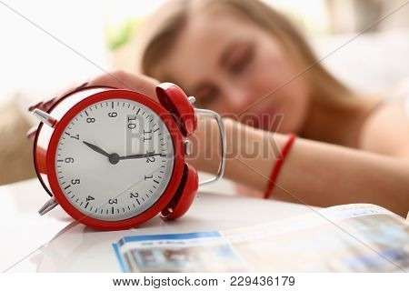 A Young Woman Can Not Wake Up At 7 Am To Work After A Tumultuous Party Under The Alarm Clock