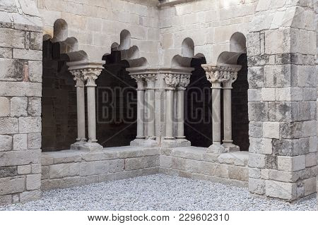 Barcelona,spain-november 10,2013: Cloister Of Romanesque Monastery Sant Pau Del Camp, Located In Rav