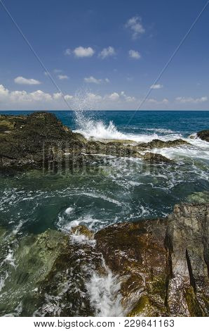 Hidden Beauty Of Kapas Island Located In Terenganu, Malaysia At Sunny Day. Blue Sky And Clear Sea Wa
