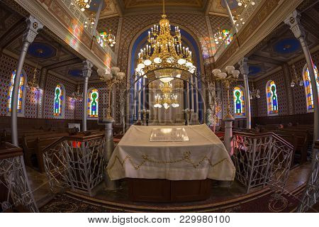 Oradea, Romania - January 27, 2018: Inside Of The Orthodox Synagogue. It Was Built In 1890 After The