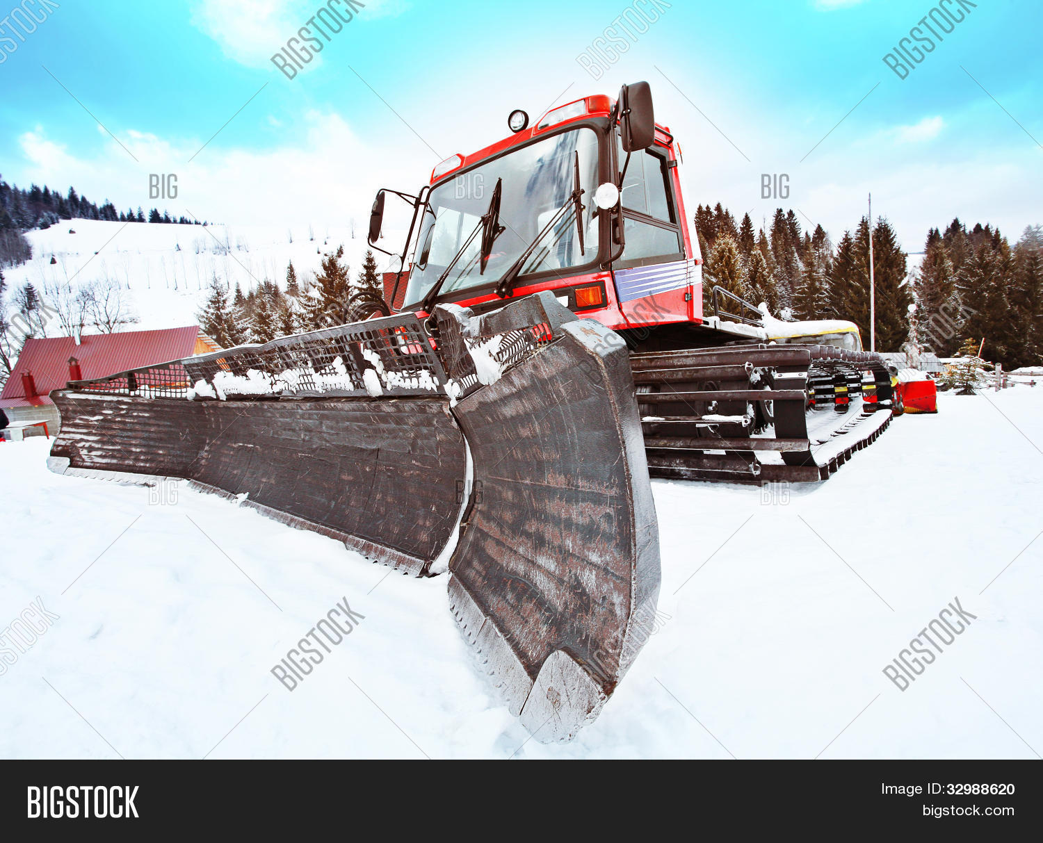 Snowcat Image & Photo (Free Trial) Bigstock