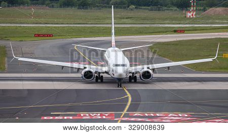 Airplane Taxi In Dusseldorf Airport