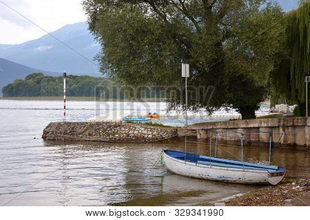 Autumn Colors On The Lake With Boath