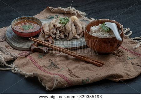 Asian Food Style Marinated Steamed Chicken (betong Chickken) With Rice And Sauce On Ceramic Plate. O