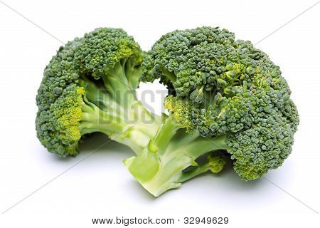 Broccoli isolerad på vit bakgrund