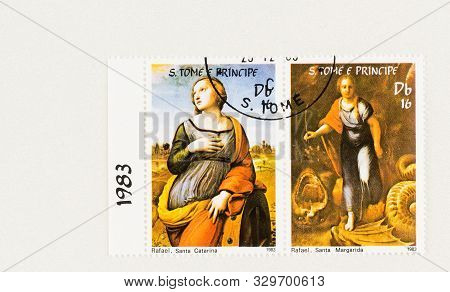 Seattle Washington - October 4, 2019: Strip Of 2 Postage Stamps Of Sao Tome And Principe Issued Of E